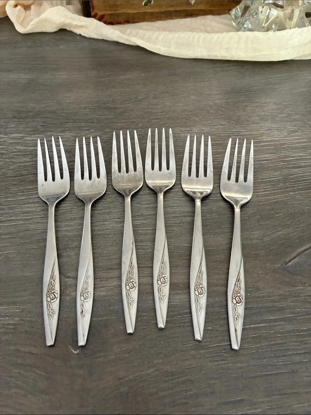 Vintage LLC Hong Kong Stainless Steel Flatware Salad Forks Floral Design